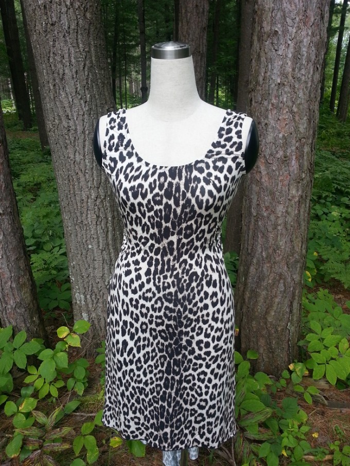 D002 - Leopard Jersey Dress
